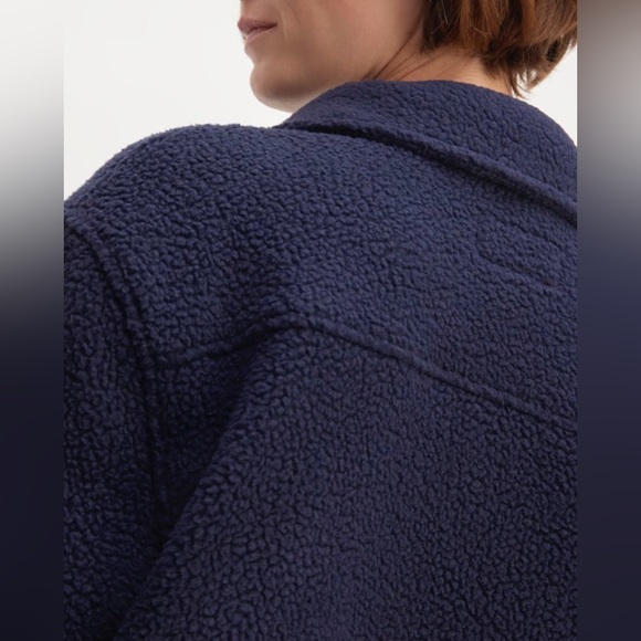 NWT Everlane The ReNew Fleece Everyone Overshirt - Picture 4 of 15